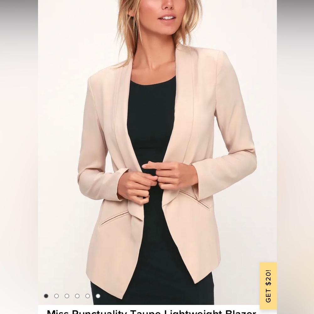 Medium cream blazer